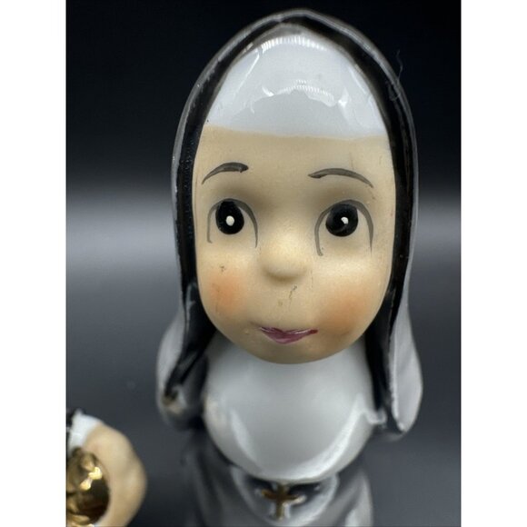 Vintage Signed Geo Z Lefton Baseball Nuns K1428 Ceramic Japan 1950s Figurine Set - Picture 5 of 14